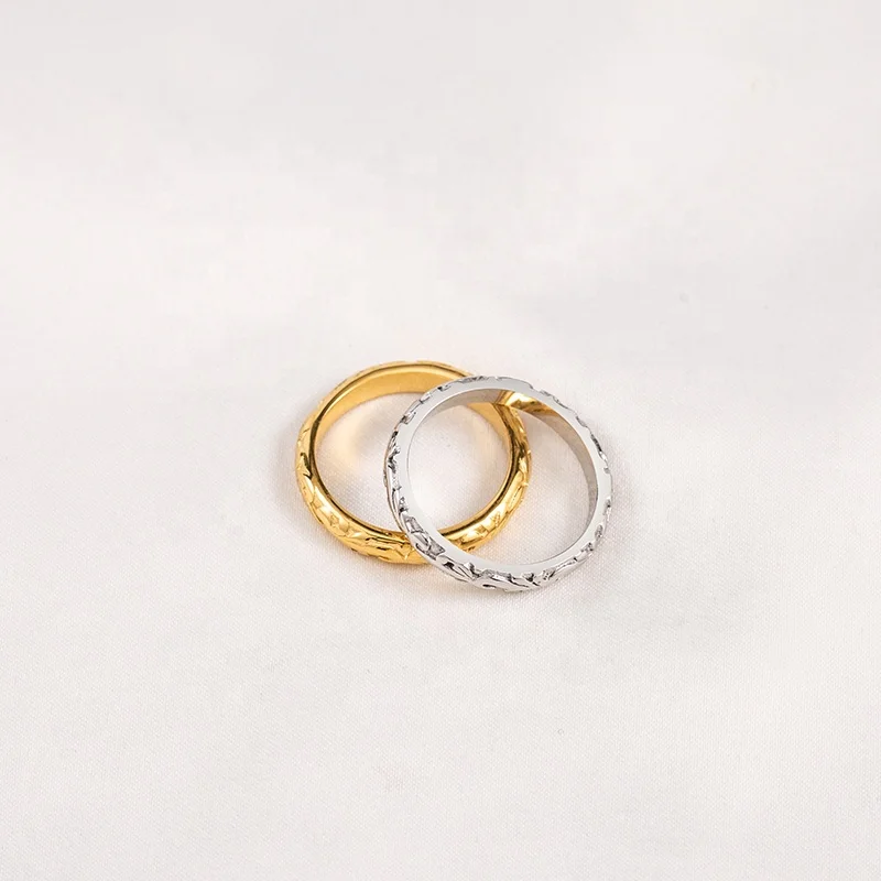 Vintage Temperament Couples Stainless Steel Plated 18K Gold Fade Resistance Grape Vines Wedding Bands Rings