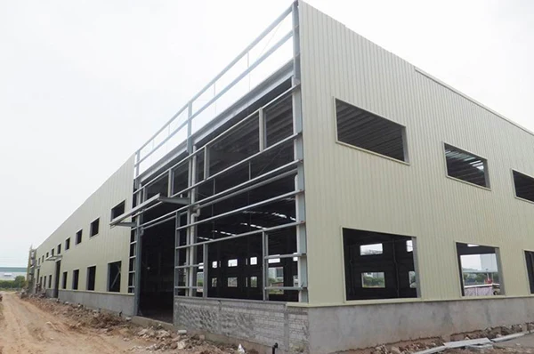 China made multi-storey prefabricada Large-span estructura metalica nave industriales for sale and rent