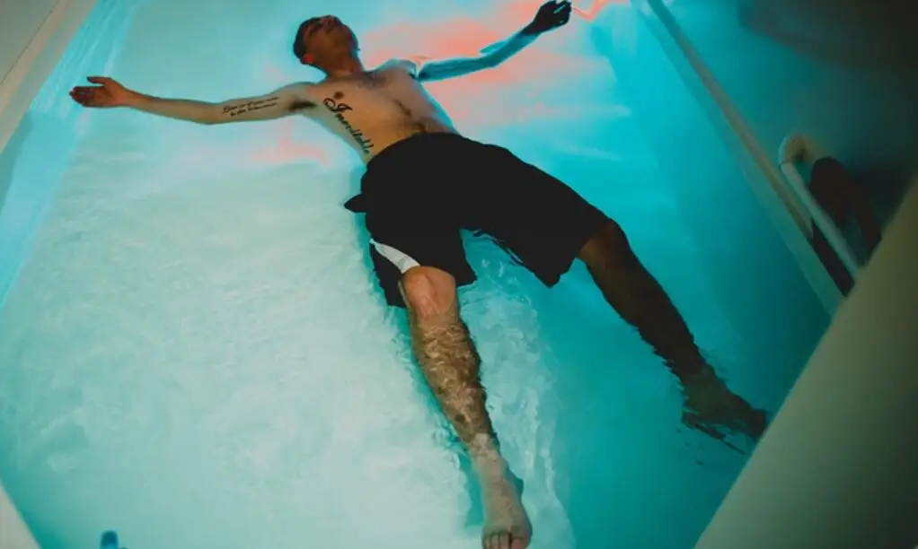 sensory deprivation tank floating therapy spa capsule floatation tank salon equipment supplier with best prices