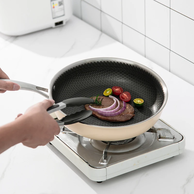 Customized Food Grade Safe Anti-Scratch Coating Cookwares Induction Kitchen Ceramic Nonstick Cookware Sets