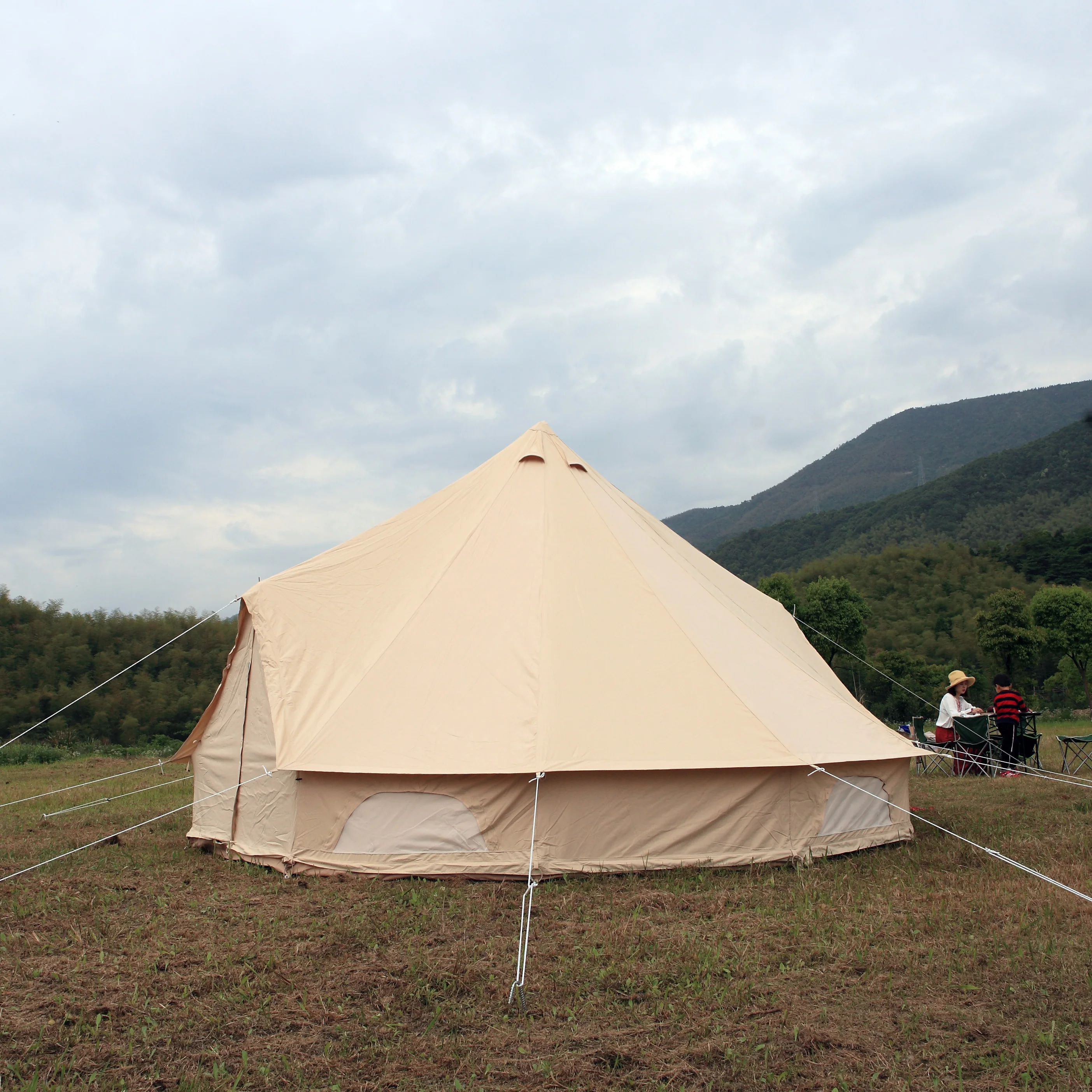 Custom fire resistant and mildew resistant double door cotton canvas bell tent 5m 6m glamping outdoor tents