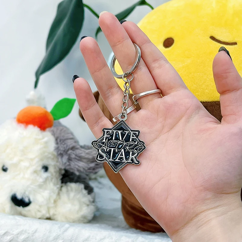 Best Seller 2024 New Design Custom Hard Soft Enamel Metal Keychains with Rings for Bags and Car Keys