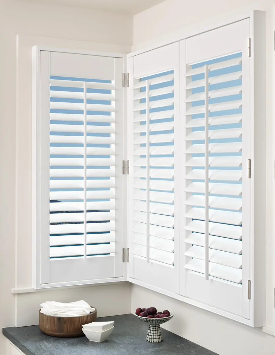 2020 Hangzhou Ready made home interior work Security basswood  Plantation Window Shutters