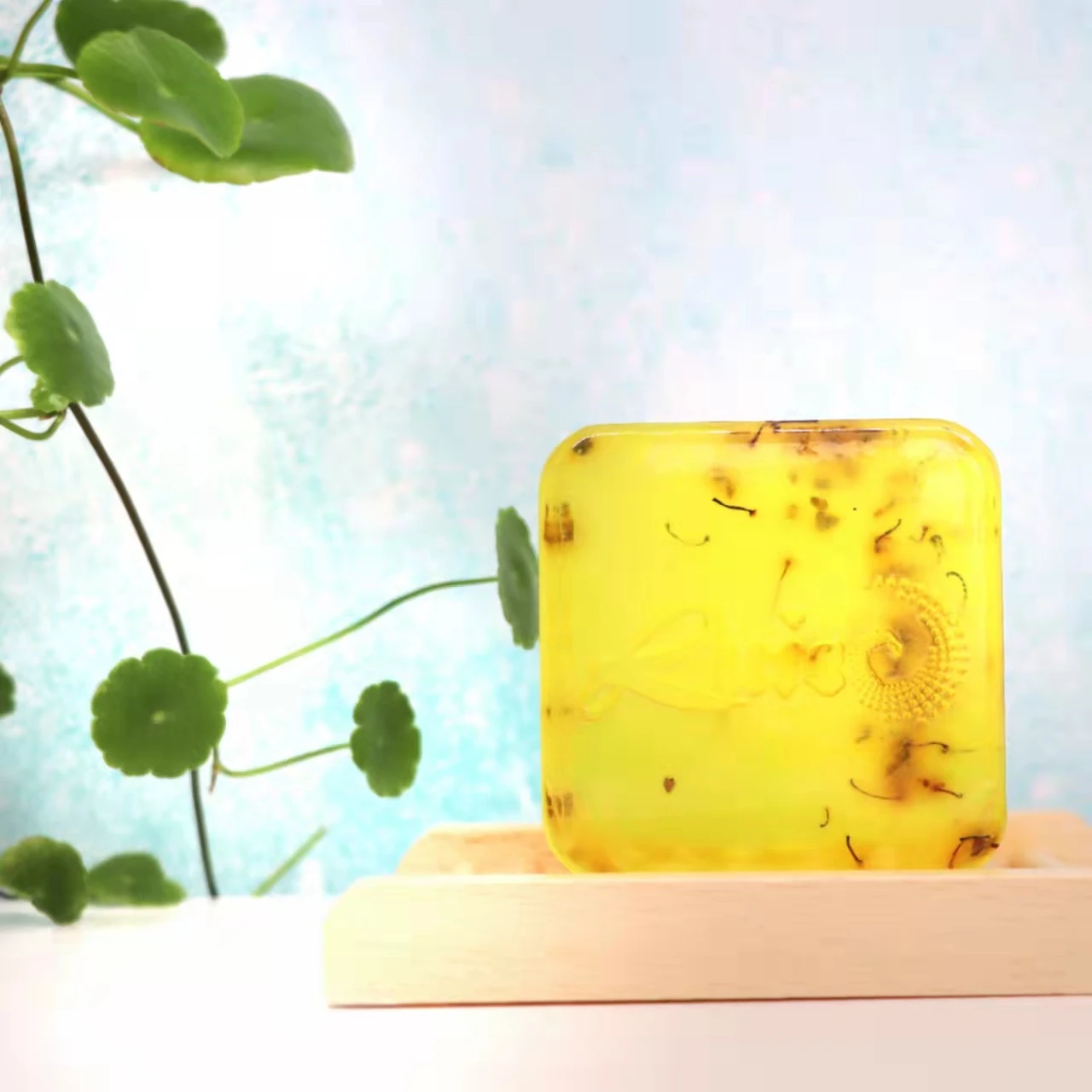 Hot Sale Wholesale Organic Raw Face Anti-acne Whitening Body Wash Black Handmade Osmanthus Soap