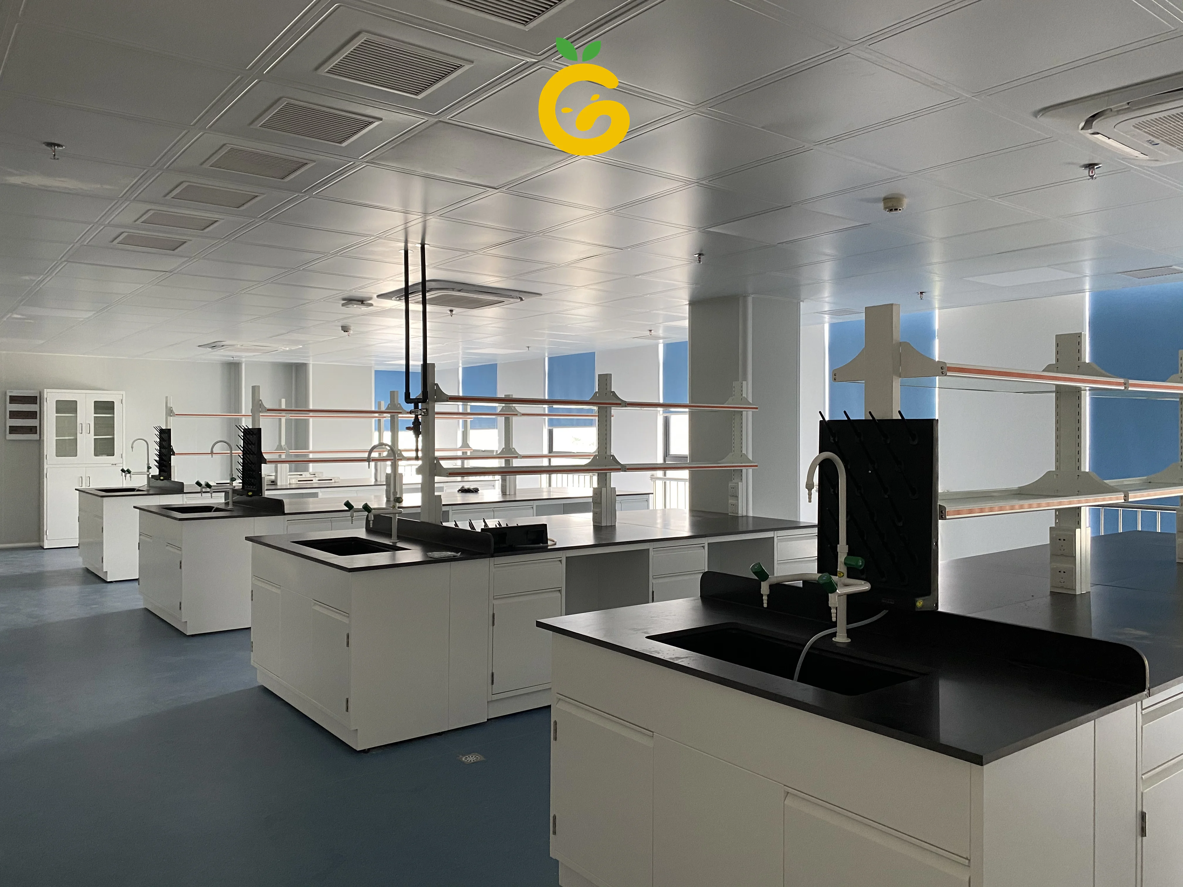 Commercial furniture pharmaceutical laboratory bench chemistry wall table laboratory furniture for university