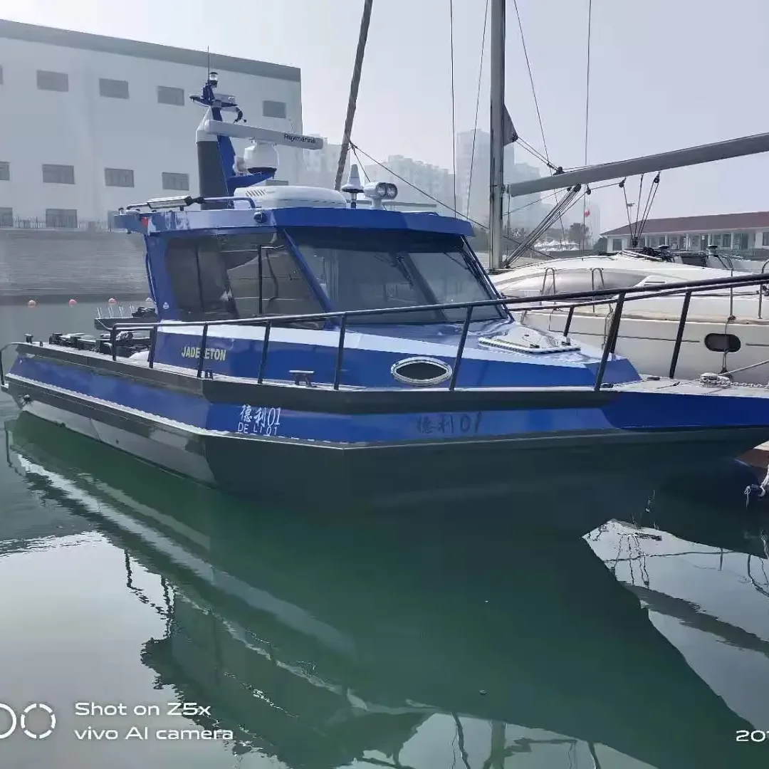 Hot selling high-end technology manufacturing 9.68m small commercial fishing boat/yacht