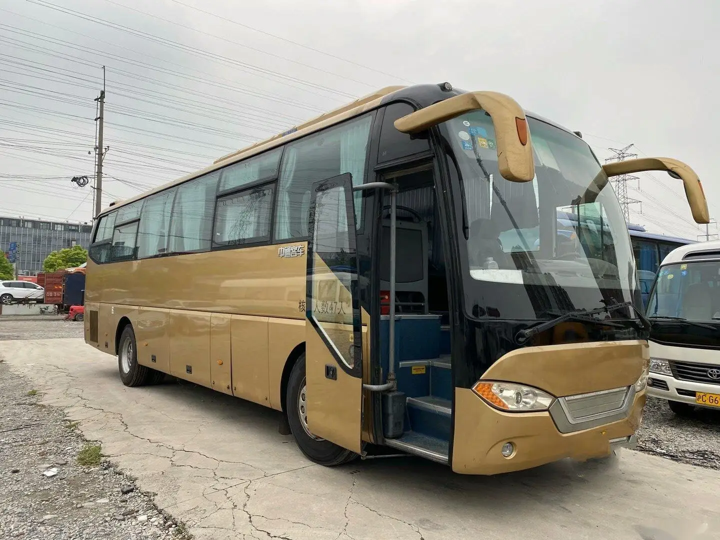 China Zhongtong Bus 47 Seaters Passenger Coach Bus Price Bus de Transport Occasion Senegal