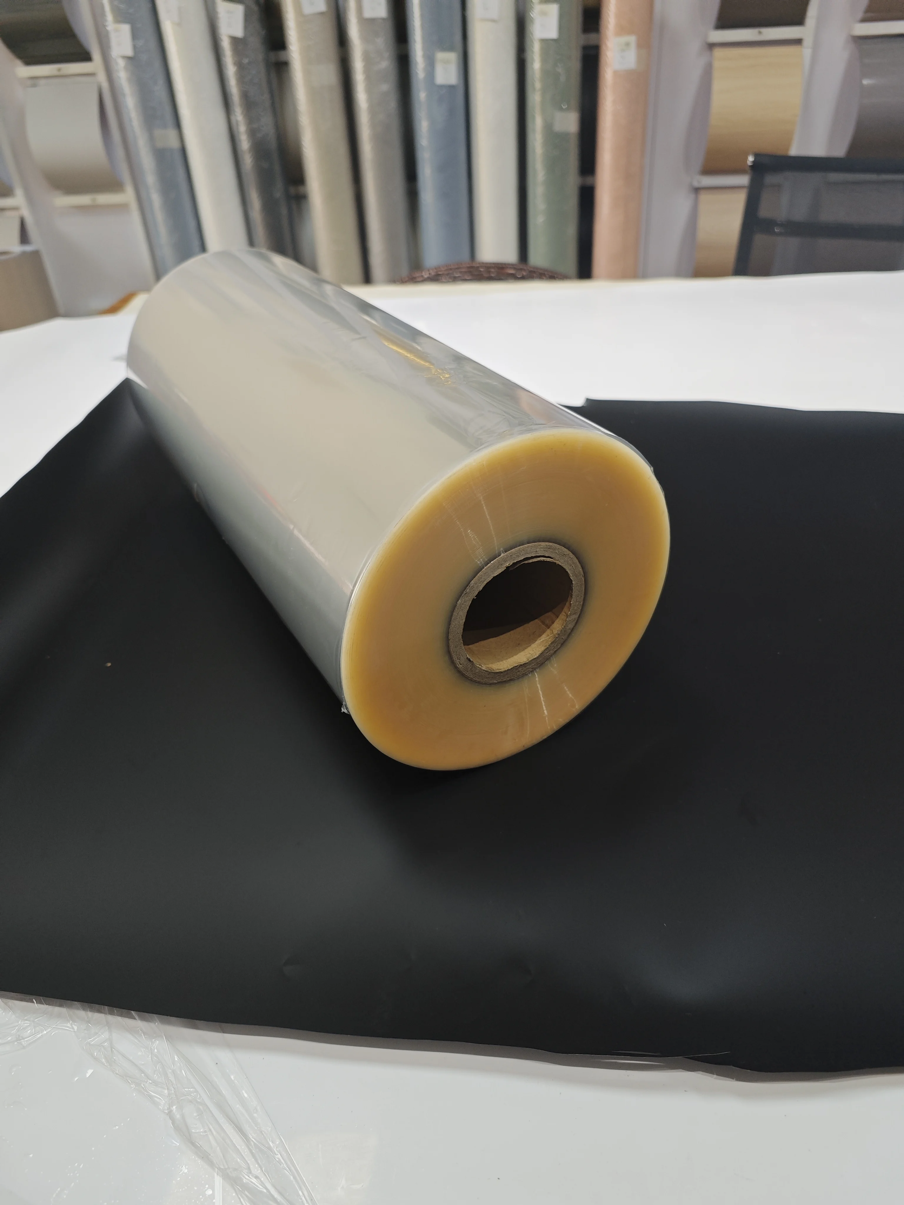 Clear 25 micron BOPP Polypropylene film Transparent Film Rolls For Printing