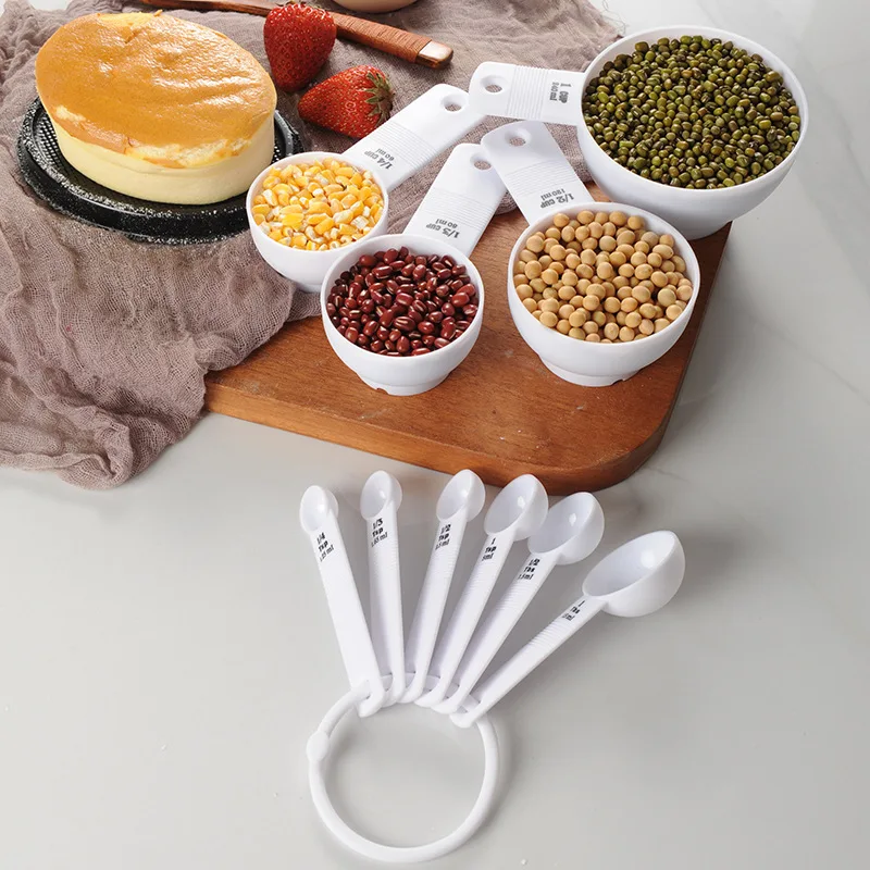 high quality Kitchen tools pp Measuring spoon and cup set with scale