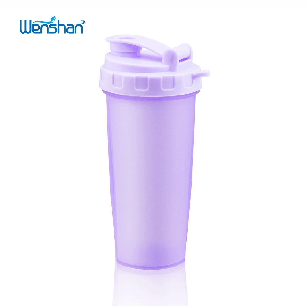 High quality BPA free protein shaker bottles with mixing ball 700ml food grade