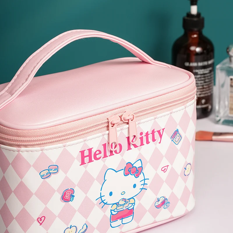 new cartoon sanrio  kitty Large Capacity Cosmetic Bag Girls Sundries Storage Girls gifts Waterproof Travel Cosmetic Bag