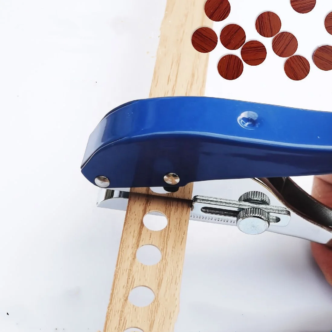 sealing edge hole woodworking pliers  office stationery paper  plastic round hold punch