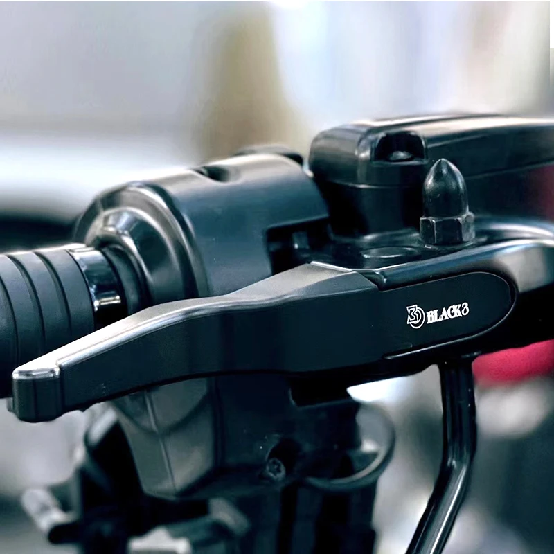 Black CNC Aluminum Blade Ergonomic Brake Clutch Levers for Harley SOFTAIL   Two finger control style more effort after