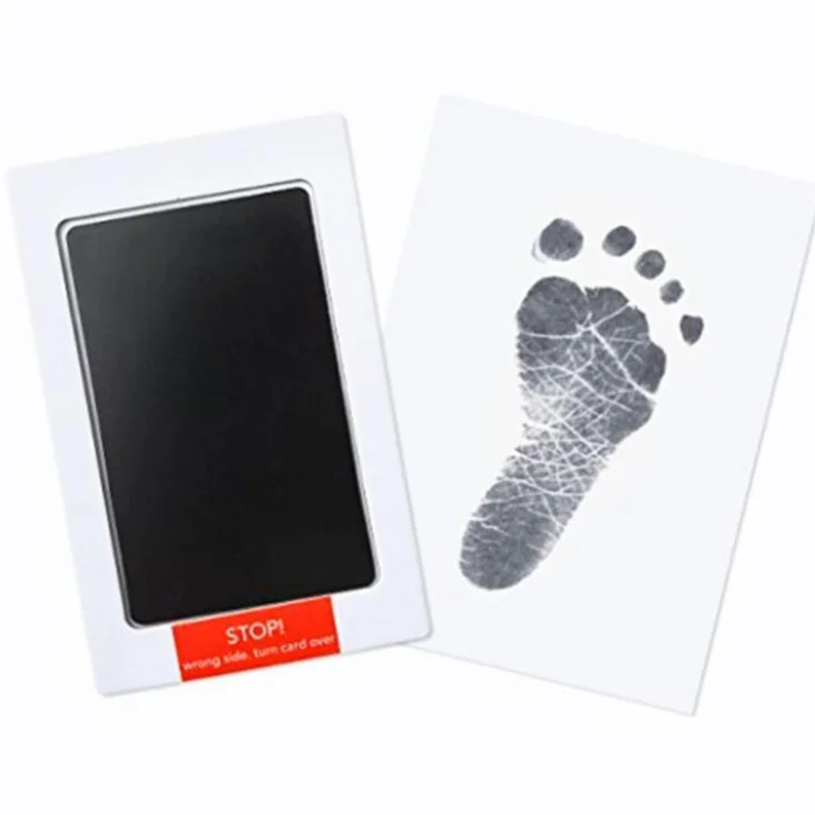 Factory price No-Mess Ink Baby Footprint & Handprint clean Ink Pad and inkless footprint handprint kit for New Baby