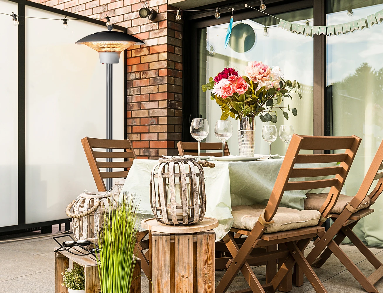 2022 Best Selling Portable Floor Standing Patio Heater for Outdoor Garden Balcony Plug in Electric Heater