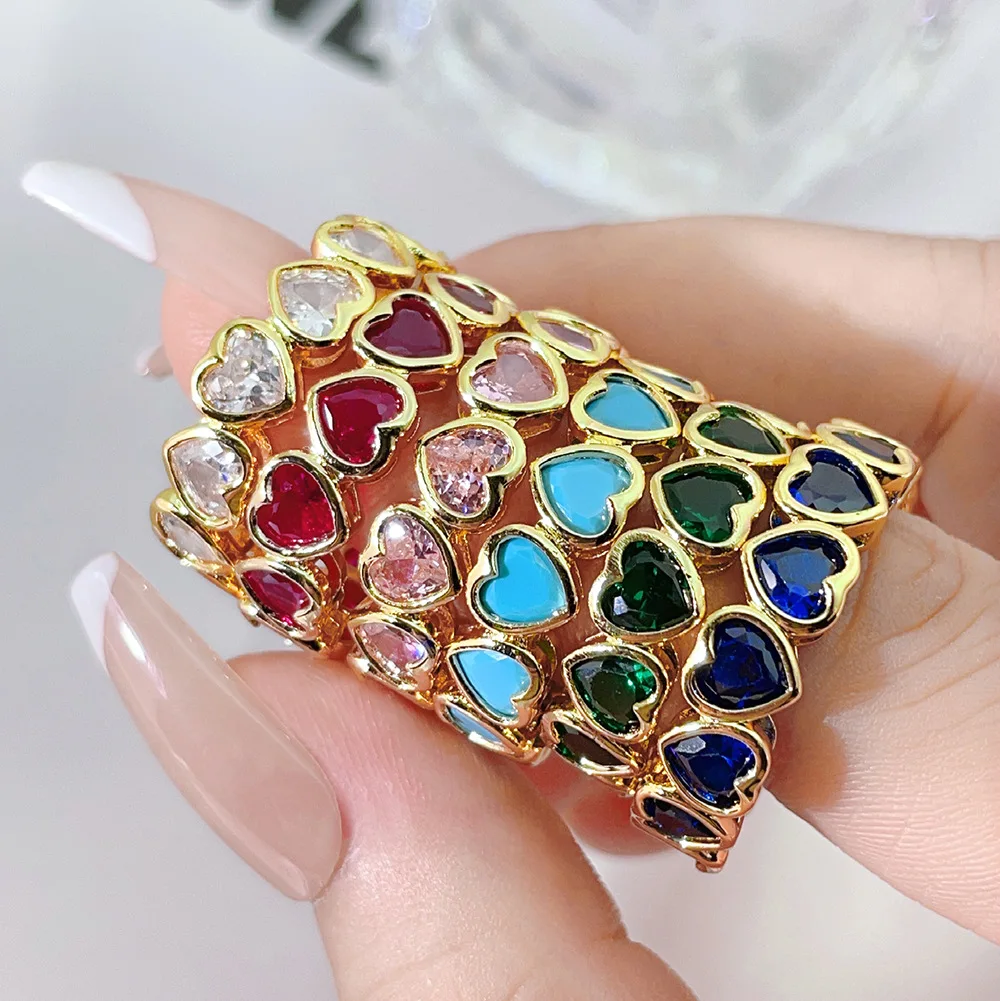 2024 Fashion Love Heart Ring Multi Colors with Gold Plating Romantic Pink Green Blue Love Gemstone Ring High Quality Brass Jewel