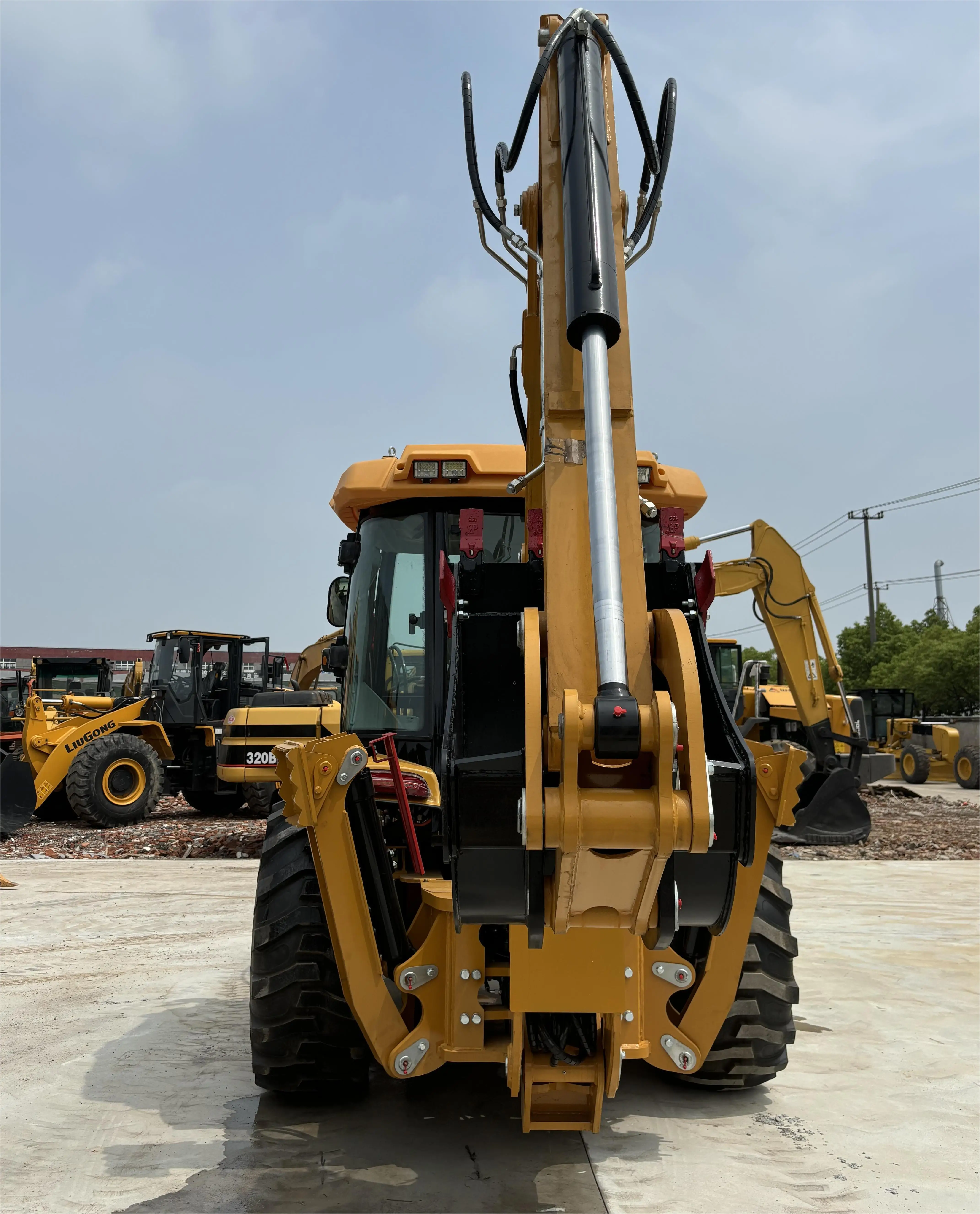 High Quality 4x4 Caterpillar Good Sale Cat 420f Backhoe Loader With H-shaped Stand