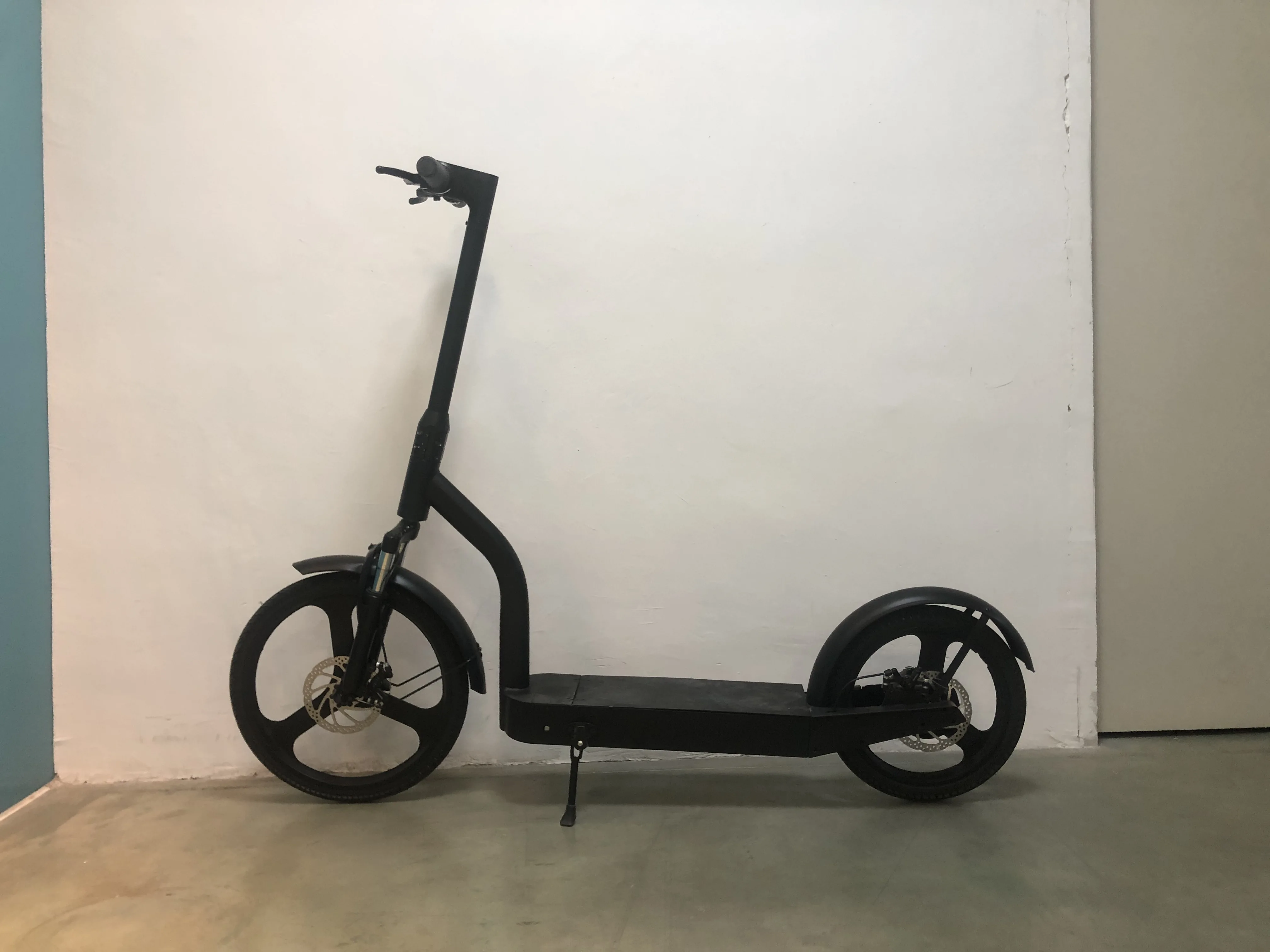 2022 GoFun High standard quality IOT Device Lock With GPS Tracker sharing App mobility electric kick foot scooters