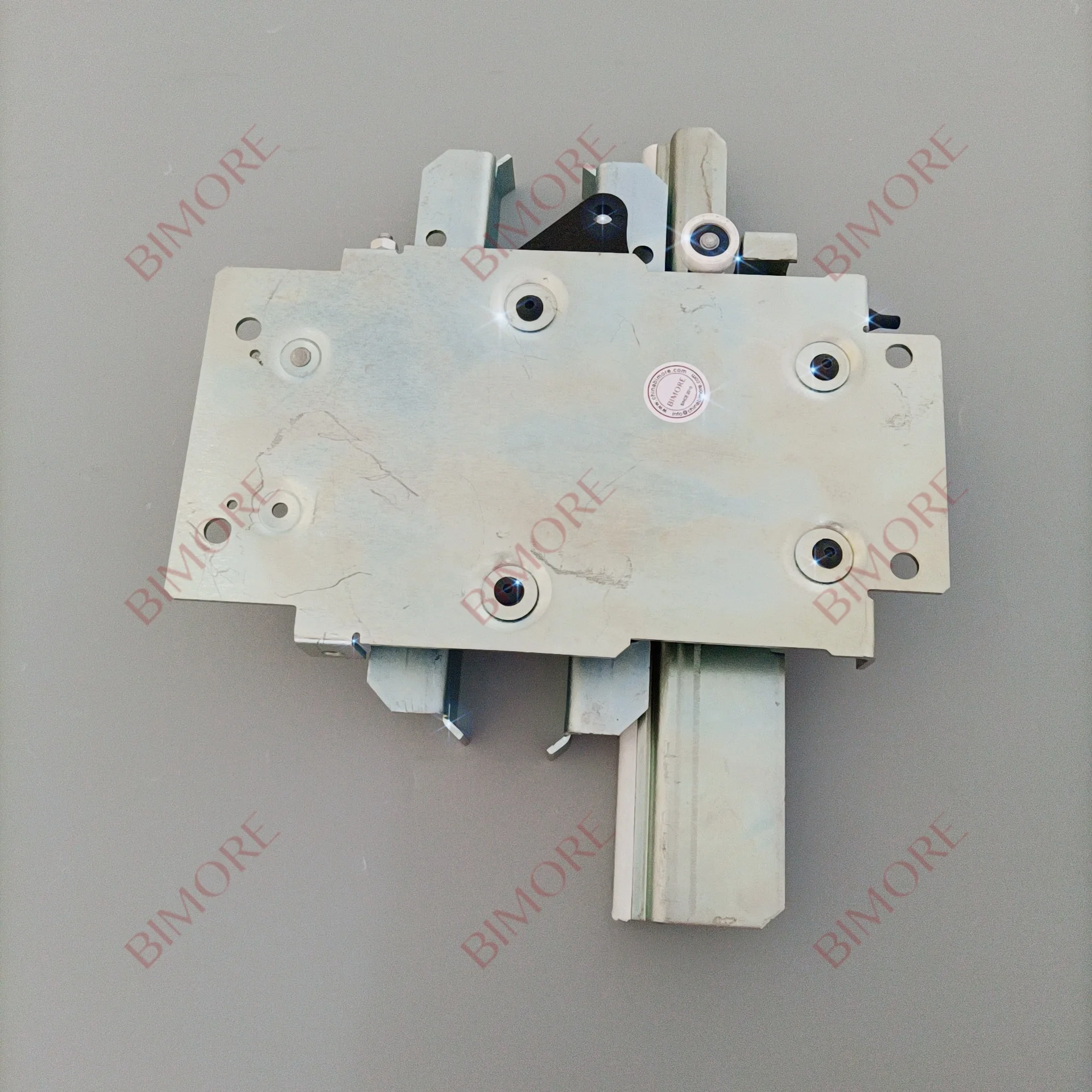 A type FAA24390H1 Elevator Door Vane SKY H1 For AT120 Door Cam Elevator Spare Parts