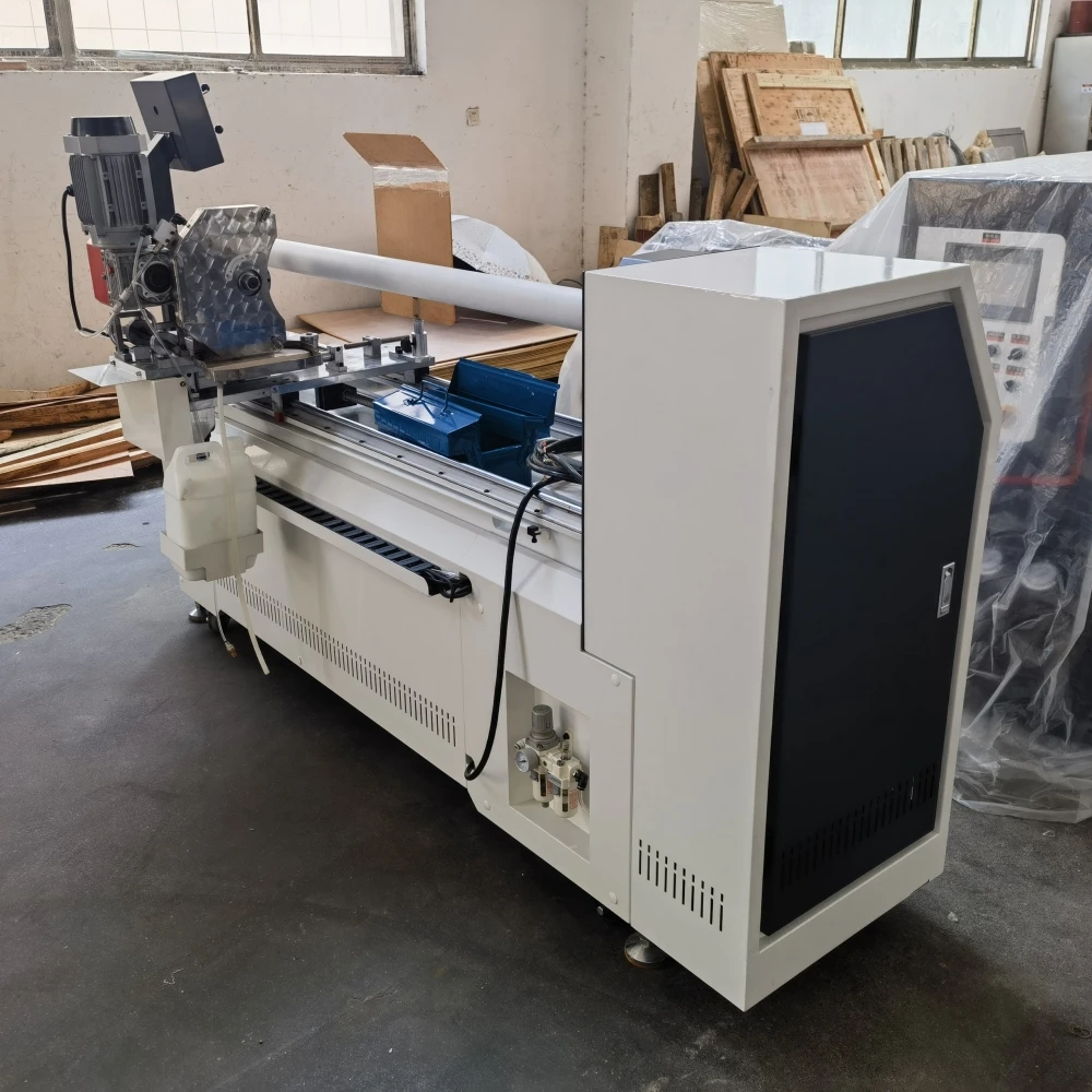 Автоматическая машина для резки рулона 1300 мм