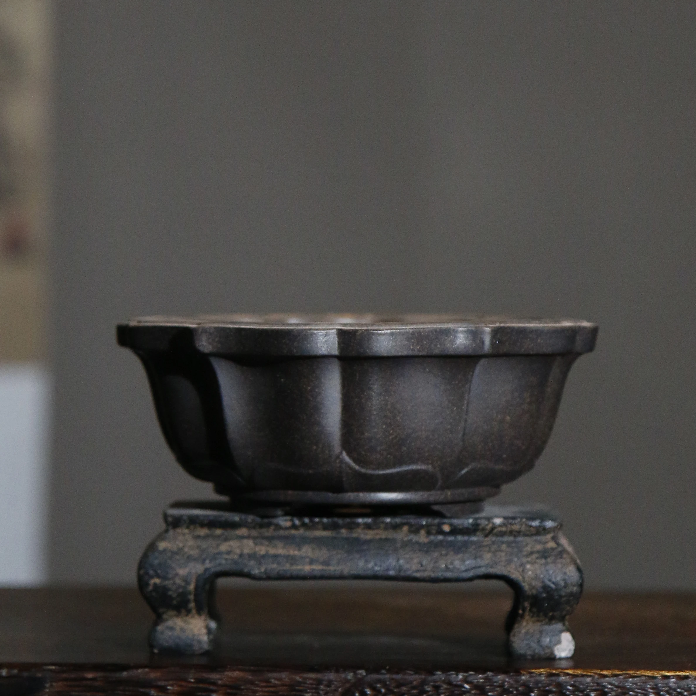 Unglazed rectangle handmade pot Yixing bonsai pot lotus shape