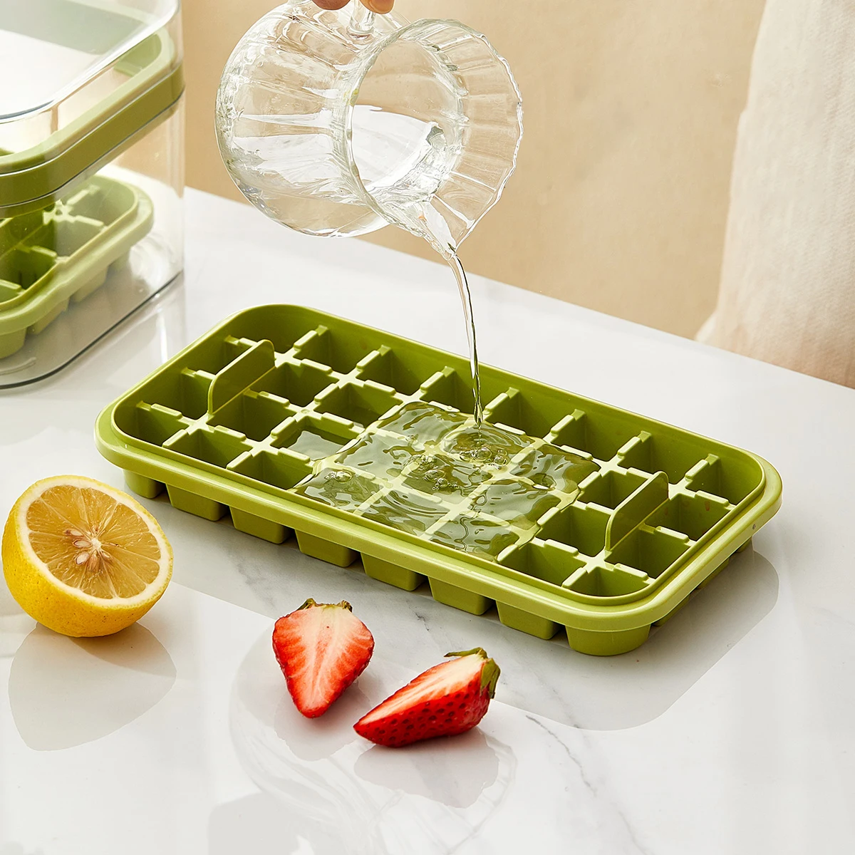 Ice Cube Tray with Lid and Bin Square Ice Cubes Molds with Storage Box Ice Maker Trays for Freezer
