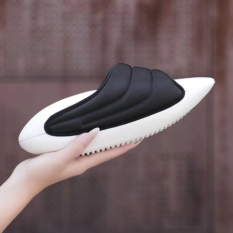 Custom Logo Unisex Outdoor White Black Slip On Summer Beach Slippers Men Space Ship Upper Massage EVA Platform Slides