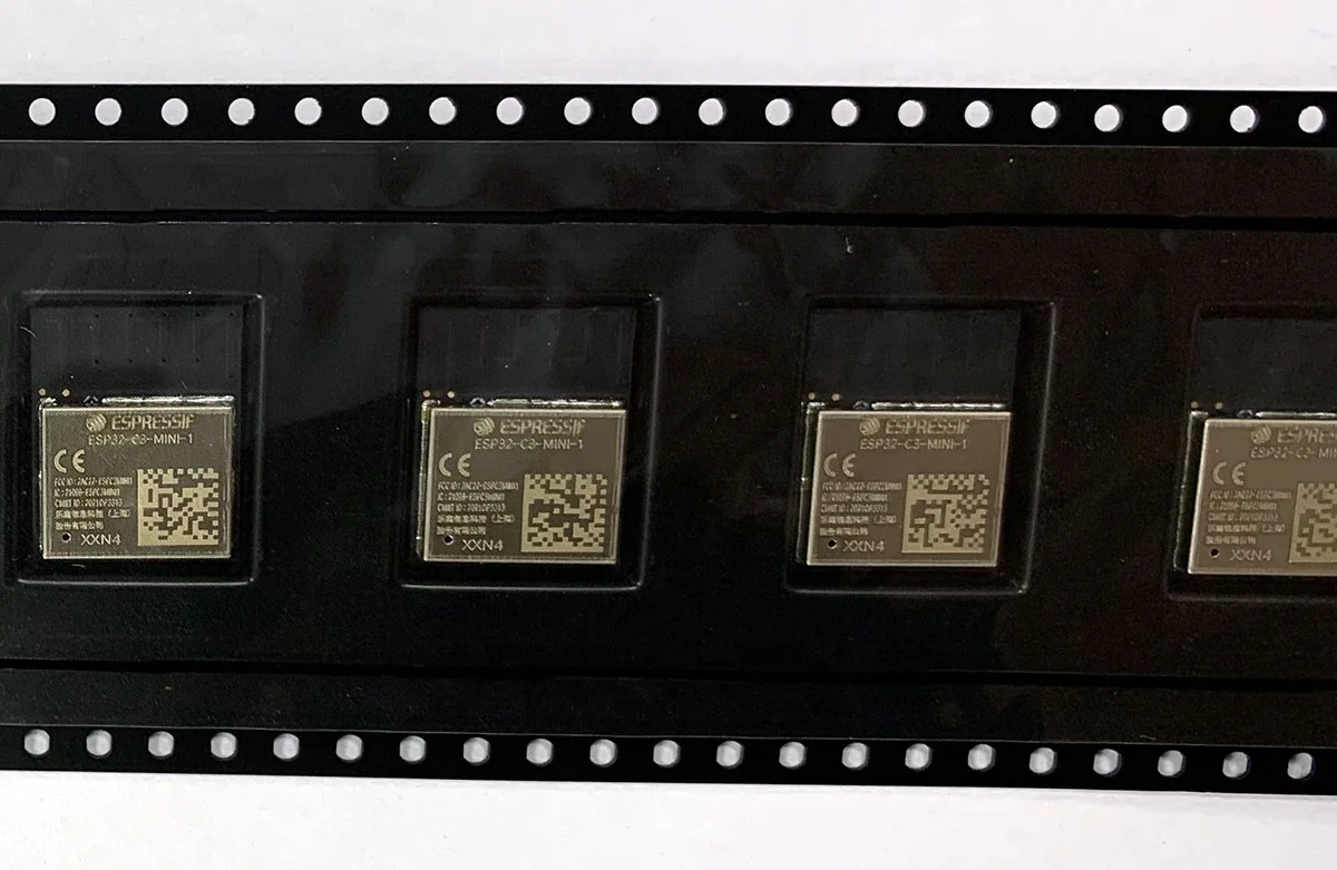 espressif ESP32-C3-MINI-1esp32 esp32c3 ic esp32c3mini single core SOC wifi  IOT module with WIFI  BLE5.0 32-bit RISC-V mcu