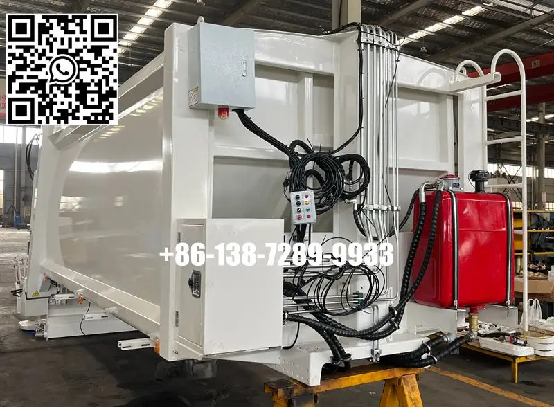 China 5000 Liters Adblue Remove Waste 5 Cbm Garbage Compressor Truck Box with Winch