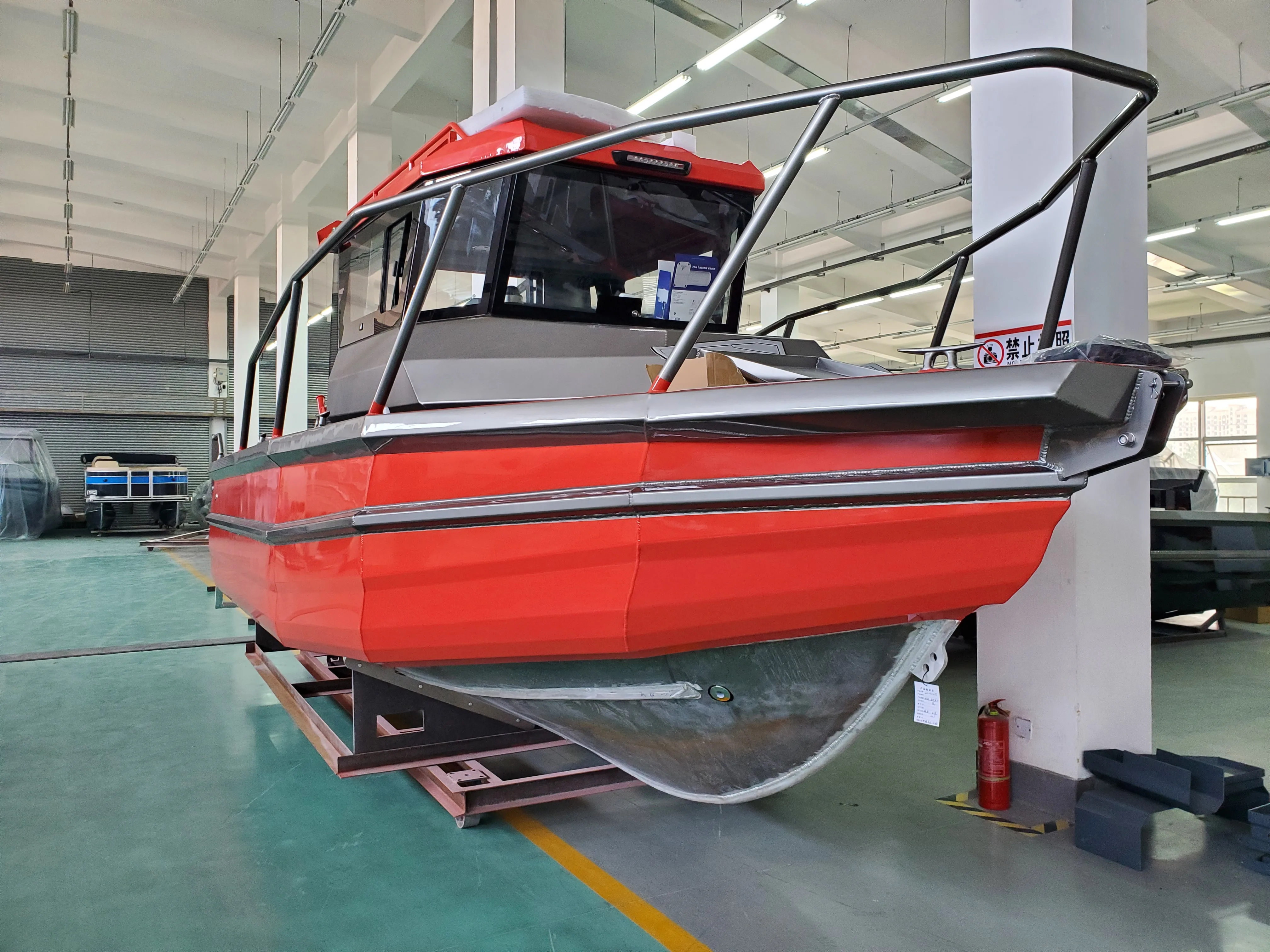 AS-E685F center console boats fishing boats with wheels chinese yachts for sale