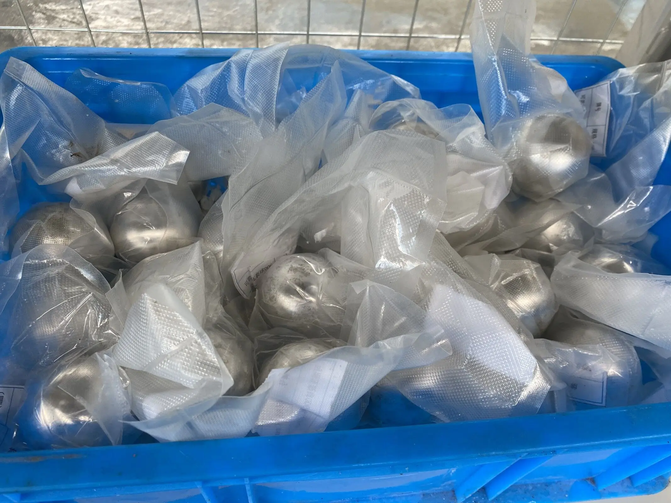 Dissolvable Metallic Frac Balls