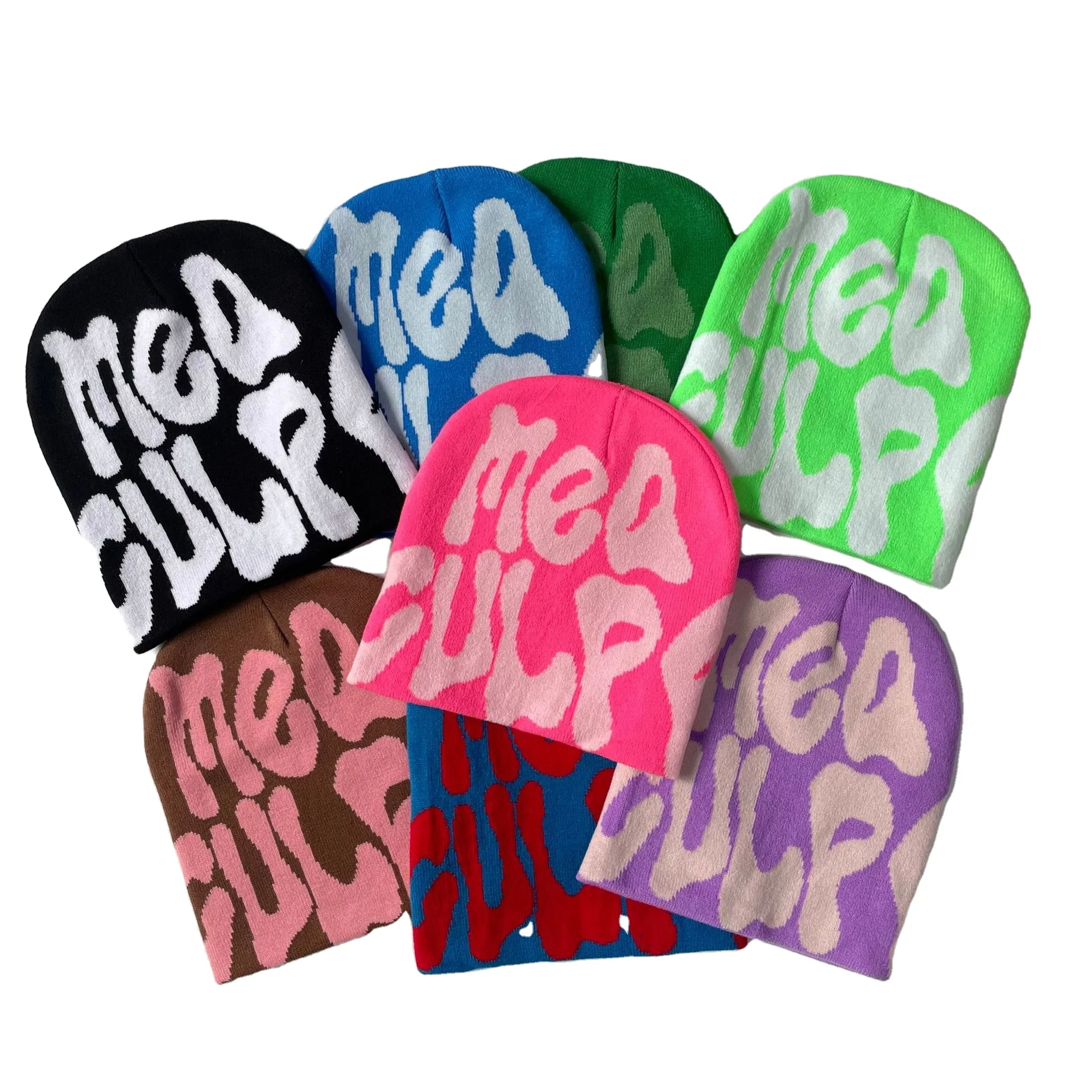 Женская бини с