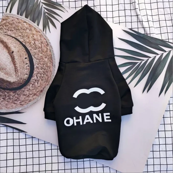 CC Letter Pet Designer Spring Sweater French Bulldog Blank Black White Jumper Dog Luxury Hoodie Apparel