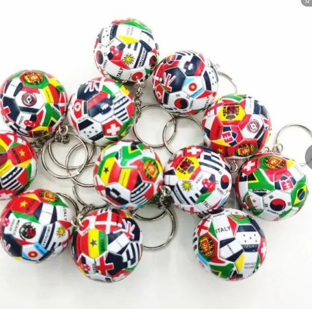 wholesale 3d custom logo plastic club football keychain; 32 European flag football keyrings