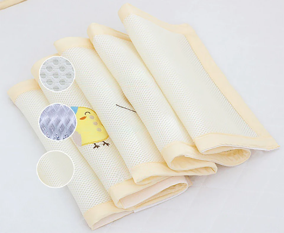 2024  hot sale breathable and soft universal style baby bedding set bed crib bumper for four seasons