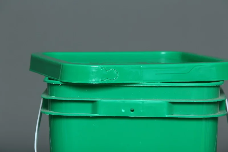 Square 1L Plastic Buckets 3L Plastic Pails 16L PP Barrels PE Drums 25L Packing Plastic Buckets with Lids 2 Pc Square Shape 1-30L