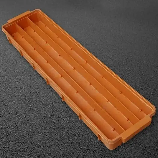 Galvanized steel core trays for durability, safety, easy handling