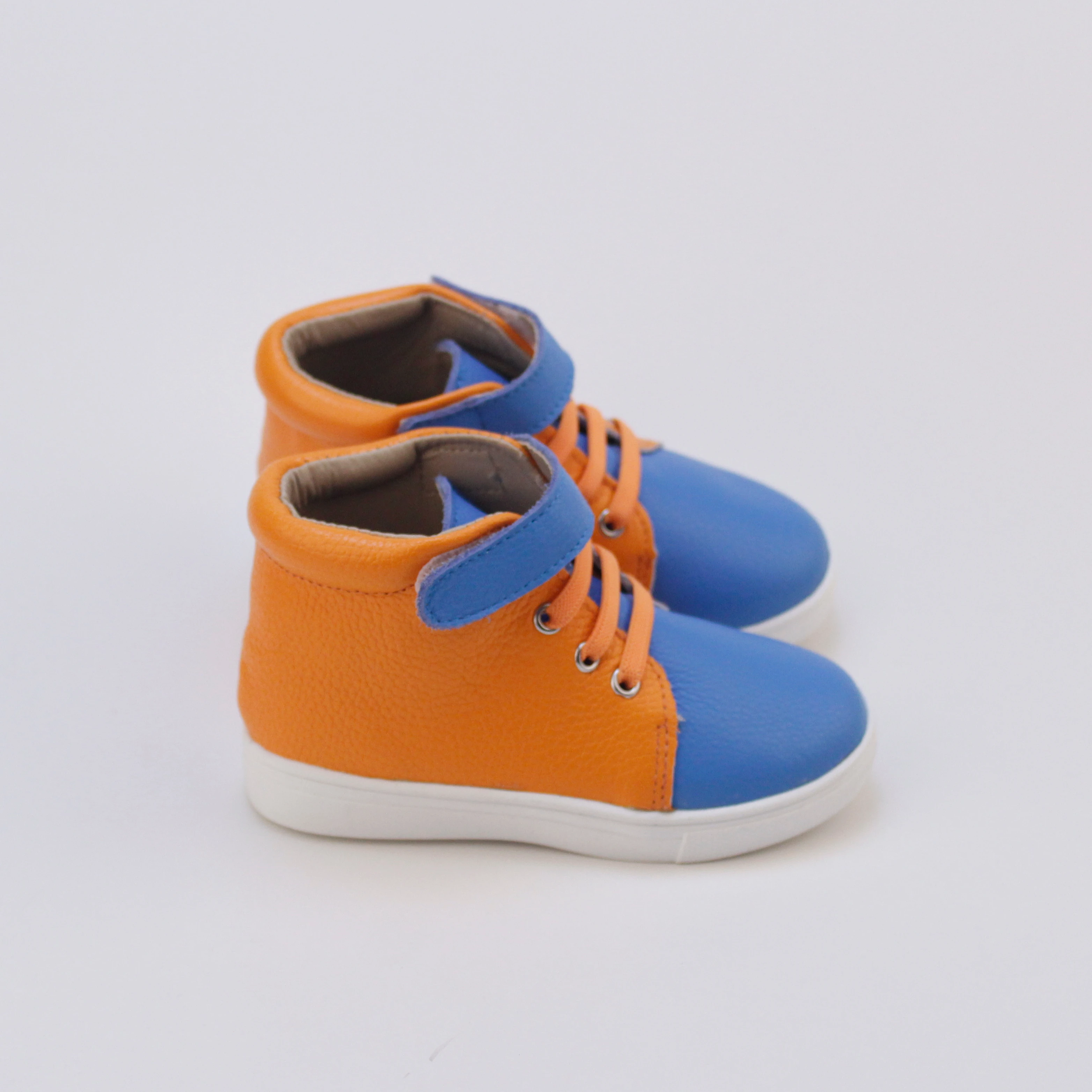 Wholesale Cheap Children Sneakers Shoe Kids School Casual Shoes for Boys and Girls DHL Bags Lace Leather Summer Cow Winter Sea