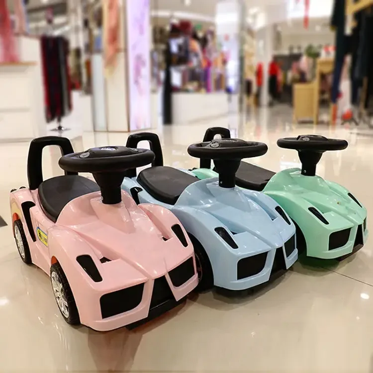 Пластиковый автомобиль для детей с 4 колесами