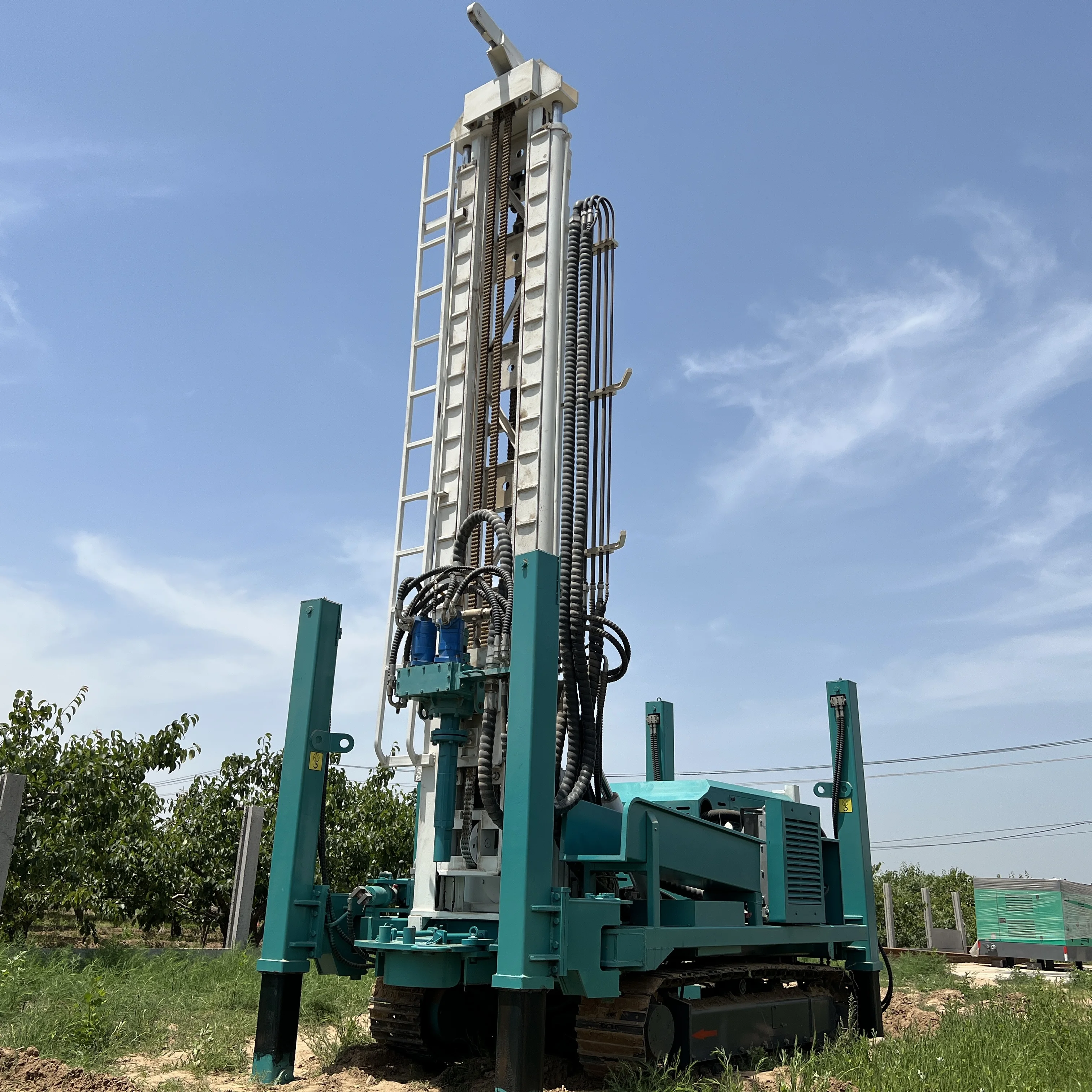 200m 300m 450m deep water well drilling machine borehole drilling rig for sale widely used  in various geological conditions