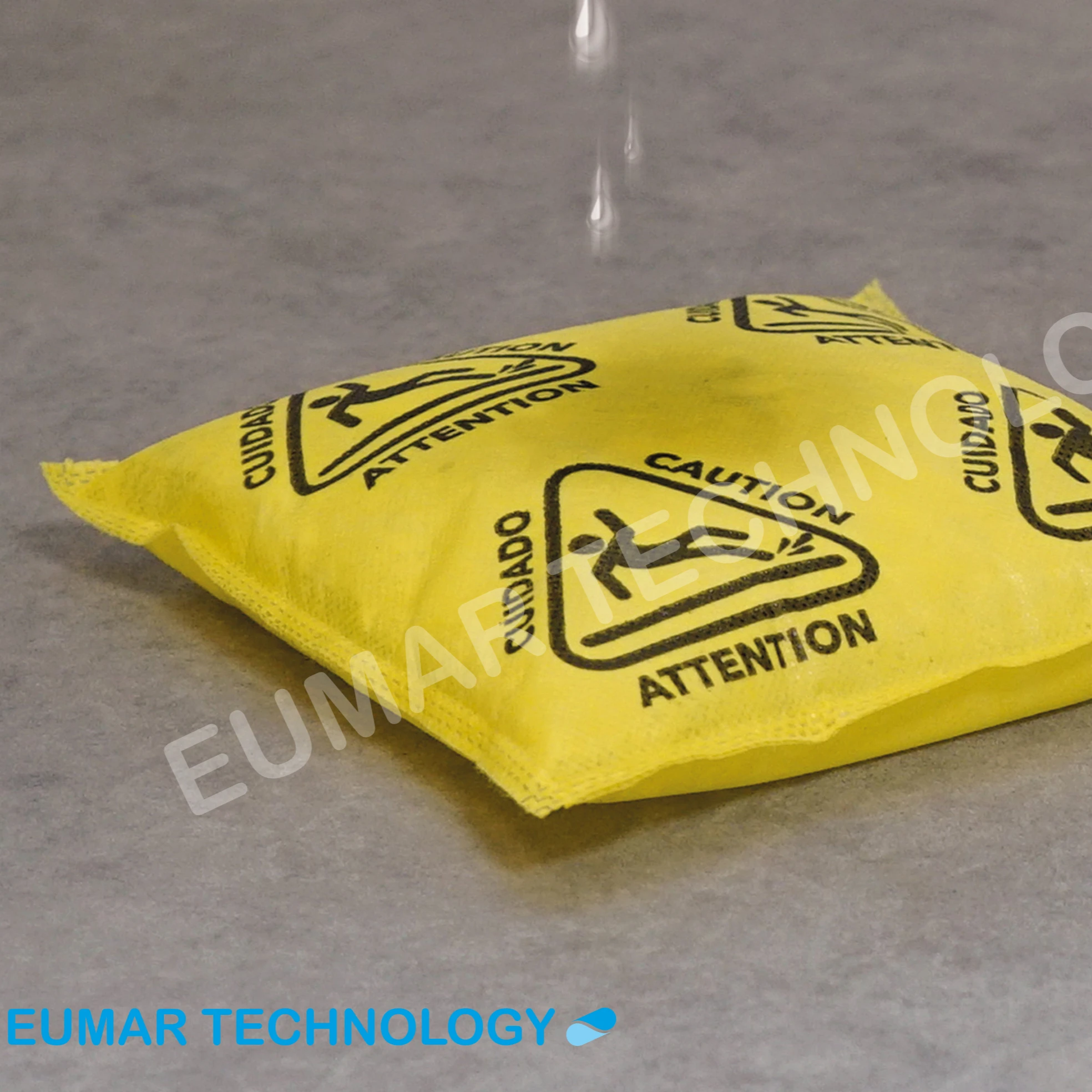 
High visability spill absorbent pads 