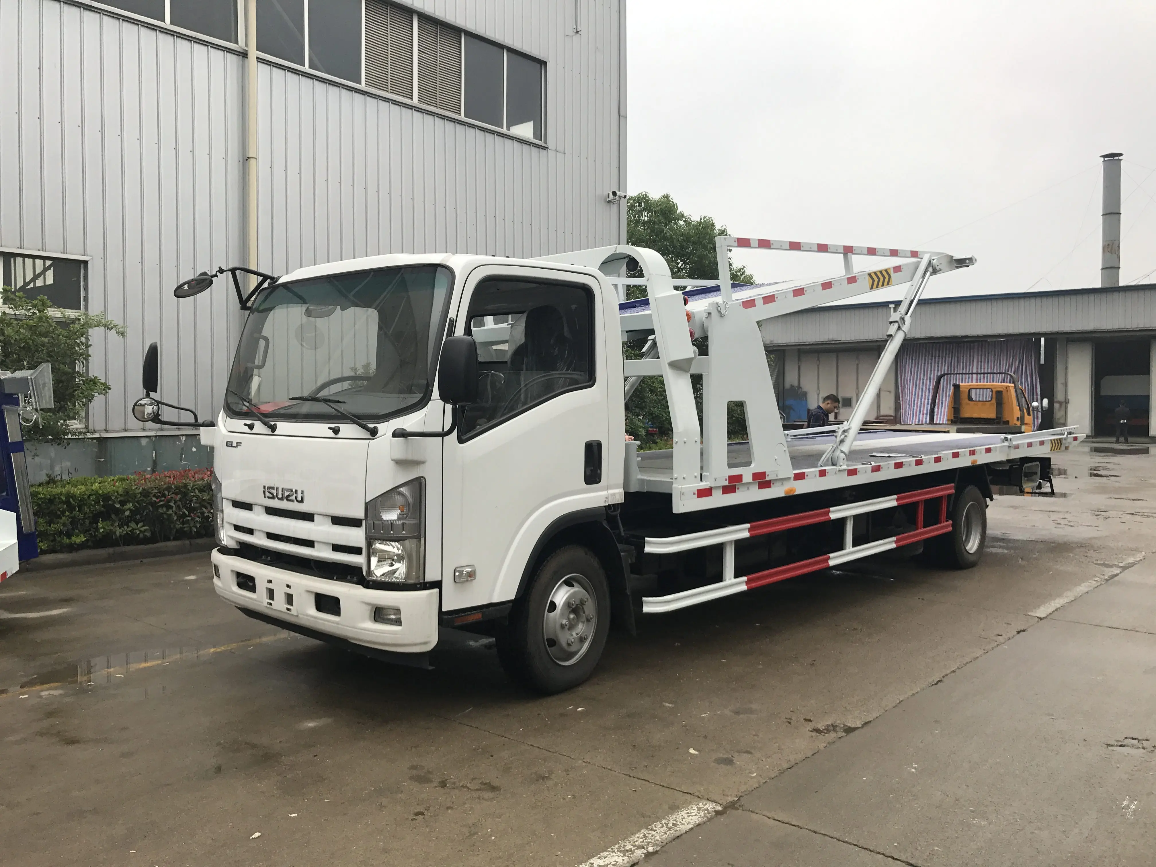 Brand new used HOWO Double Deck Wrecker New Condition Manual Transmission Tow Truck euro 2 Diesel Fuel