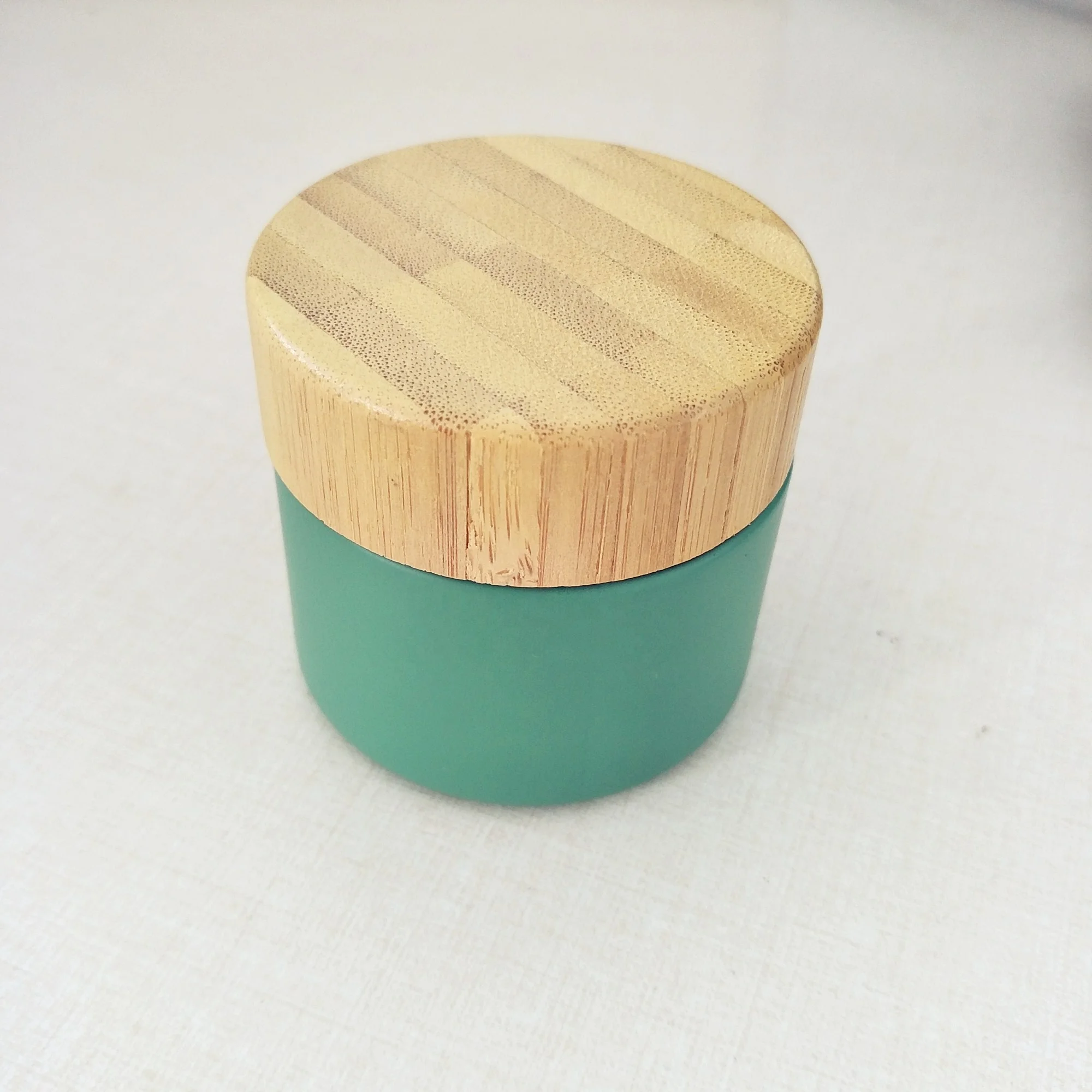 Top grade 150g 200g 250g plastic jar frosted glass  jar with bamboo lid wood cap for cosmetic