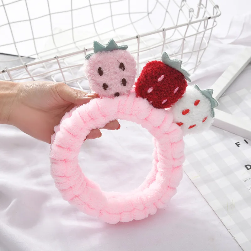 Cheap Wholesale Premium Facial Makeup Beauty Spa Hairband Women Soft Coral Fleece Strawberry Headband