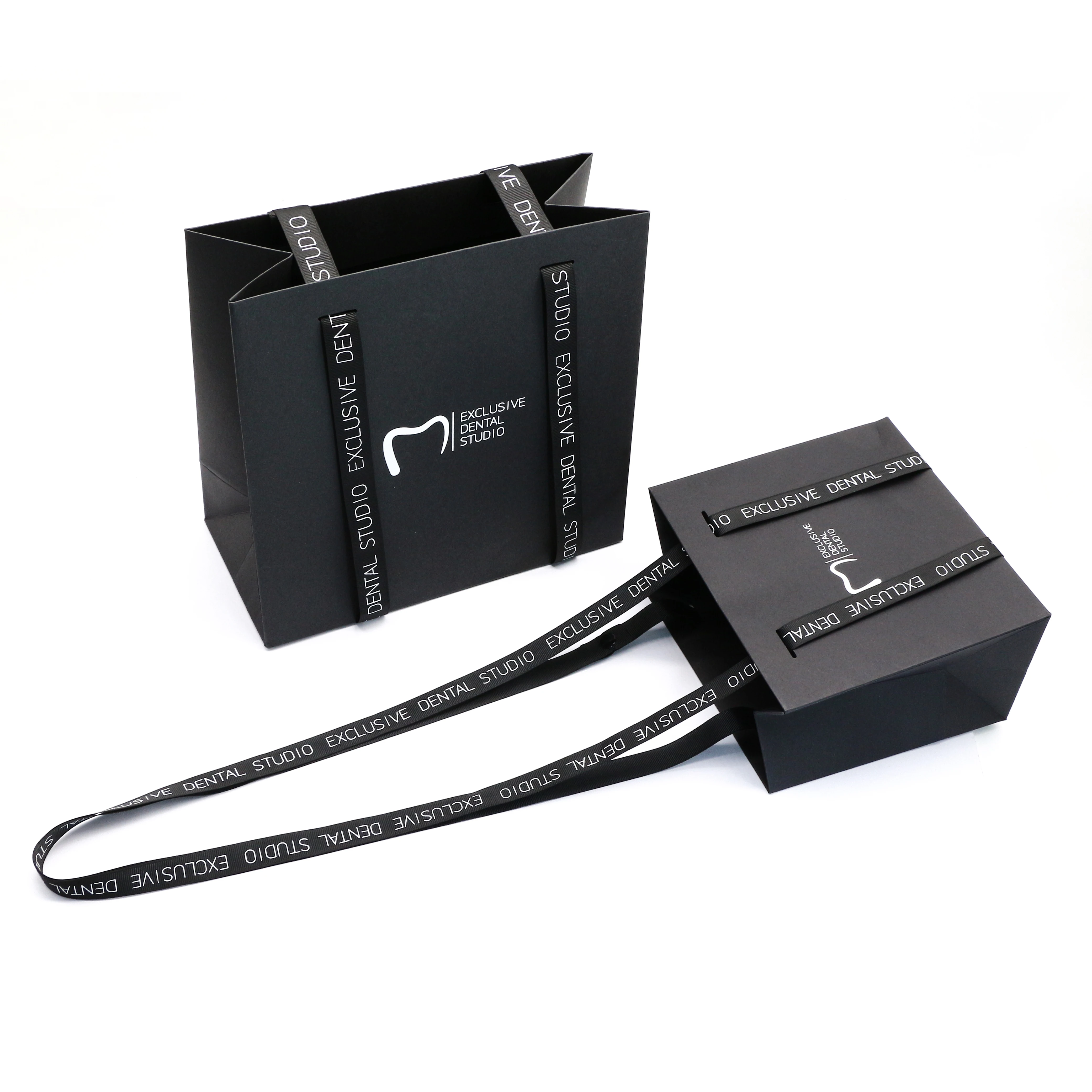 Luxury Recycled Custom Printing Logo Shopping Pack Paper Bag White