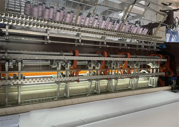 Best Computerized High Speed Shuttle Multi-needle Quilting Machine for carpets