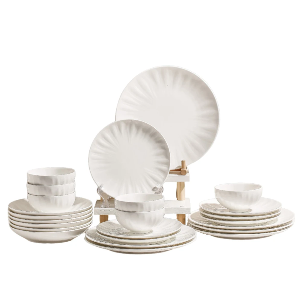 24 Pcs Tableware in Stock  European Style New Bone China Dinnerware Creative Plates Set Dinnerware