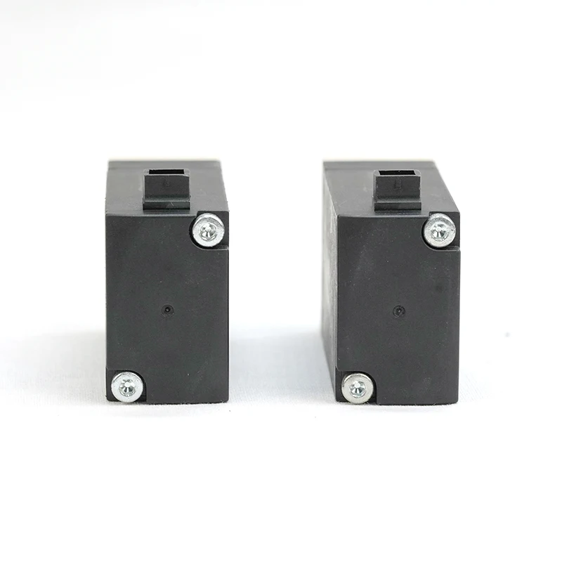 China Manufacturer Two-way Three-way Micro Solenoid Rocker Valves Diaphragm Valve