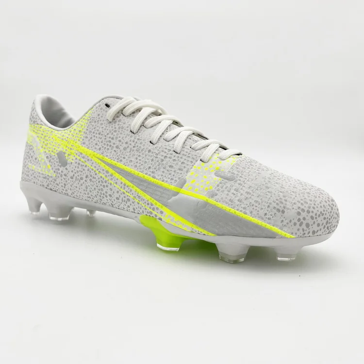 Custom Brand Men Soccer  Tf Hard Court Sneakers Trainers Design Football Boots