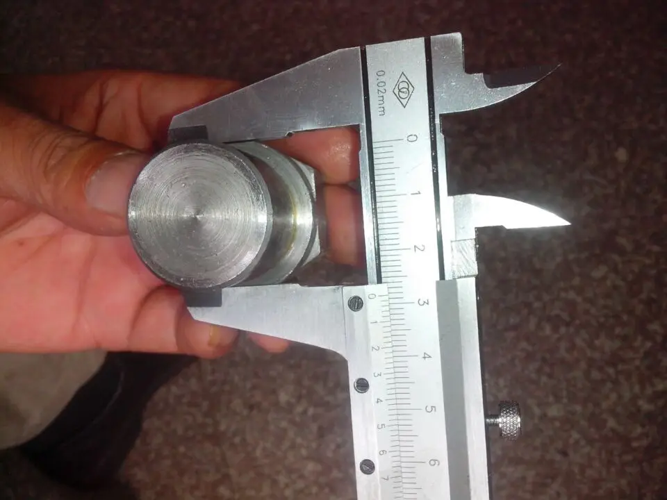 China Forged ASME B16.11 Half/Full stainless ASTM A182 F304 threaded coupling